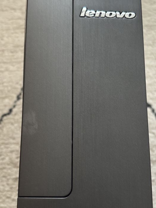 Komputer stacjonarny Lenovo H30-50 z Windows 10
