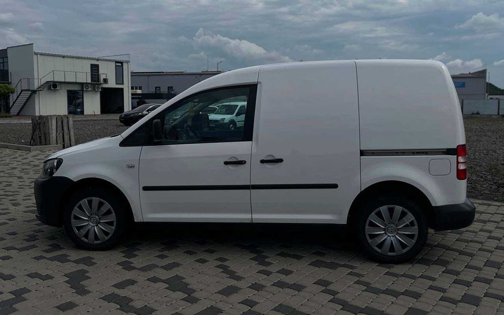 Volkswagen Caddy 2011