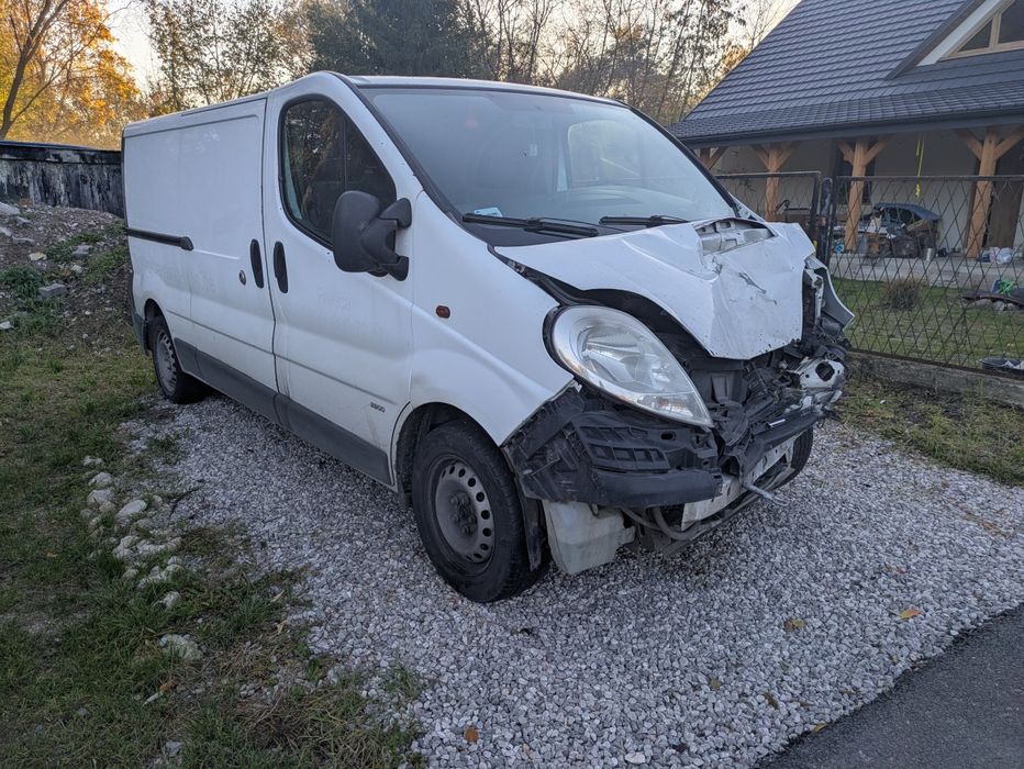 Opel Vivaro L2H1 LPG 2010r