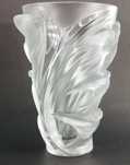 Vaso Lalique, modelo Martinets