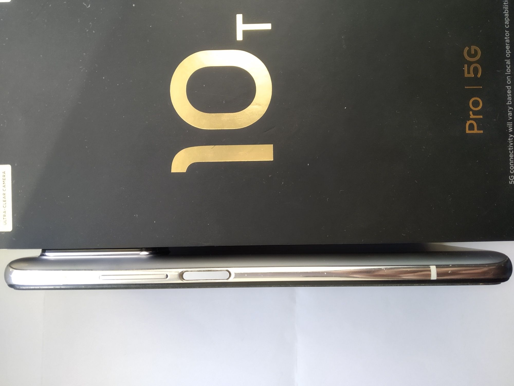 Продам Xiaomi MI 10T PRO 8/128 Lunar Silver