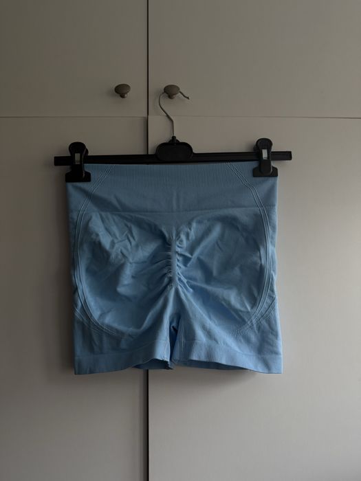 Spodenki sportowe push up idealne na siłownie