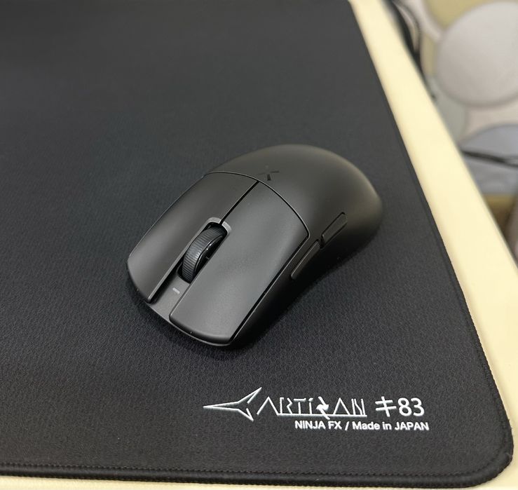 Mouse Hitscan Hyperlight Black