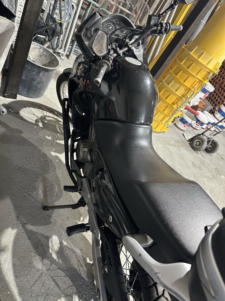 Honda Transalp 650