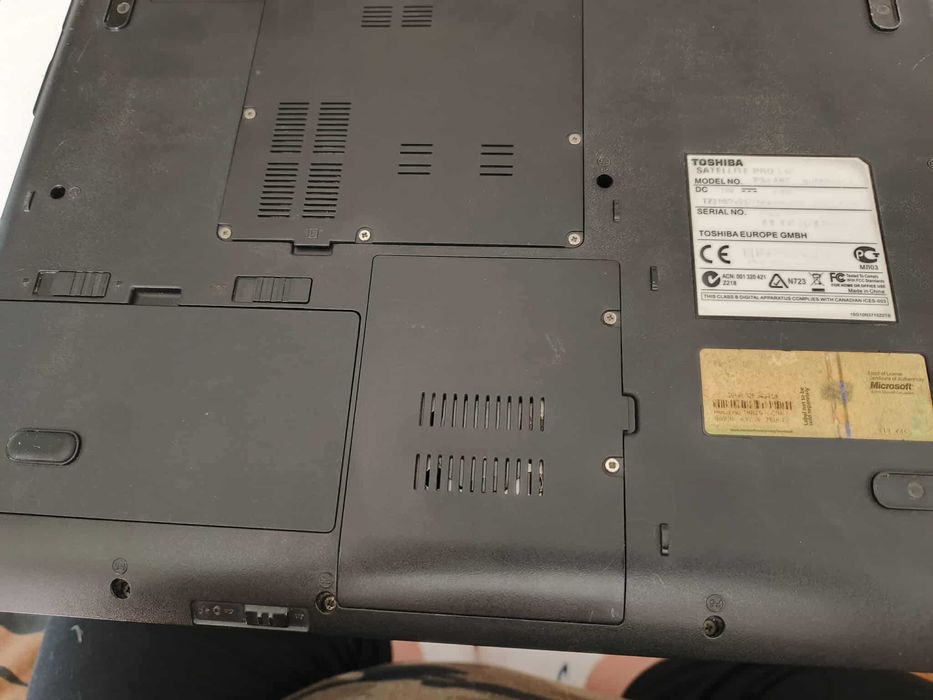 Laptop Toshiba Satellite pro L 40