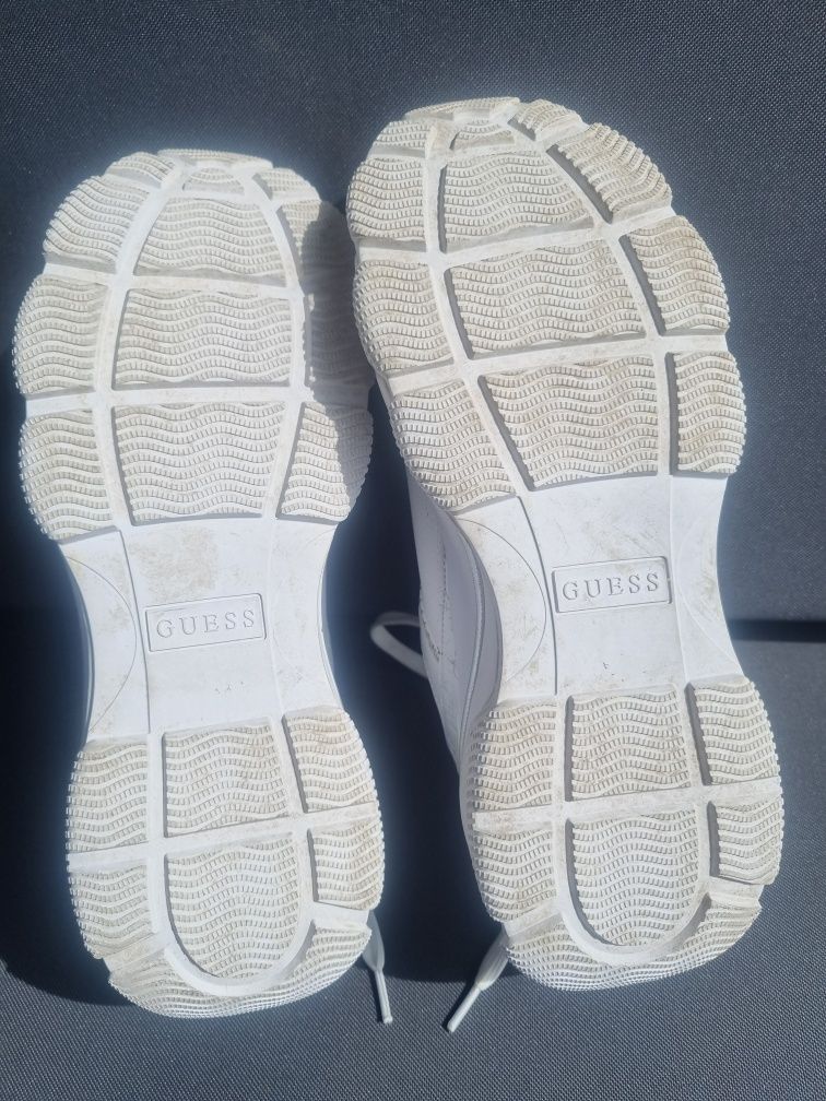 Sneakersy Guess Mags