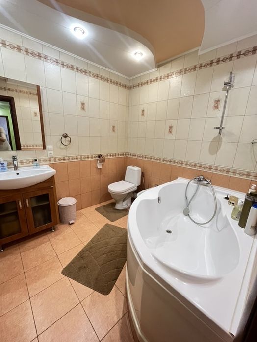 ‼️срочно продам‼️2х комн квартира‼️ центр‼️