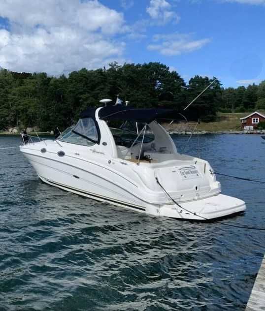 Sea Ray 280 Sundancer, mercruiser 4,3mpi 220 KMx2 pływała po jeziorach