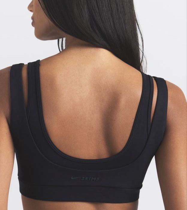 Топ NikeSKIMS Matte Women's Double-Strap Scoop Bra