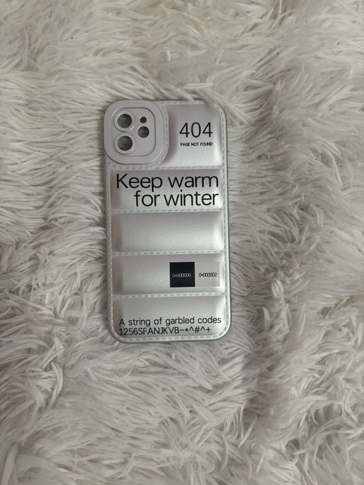 Etui Iphone 11 w kolorze srebrnym