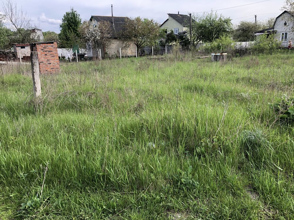 Продам участок в м. Чернігів біля р. Десна