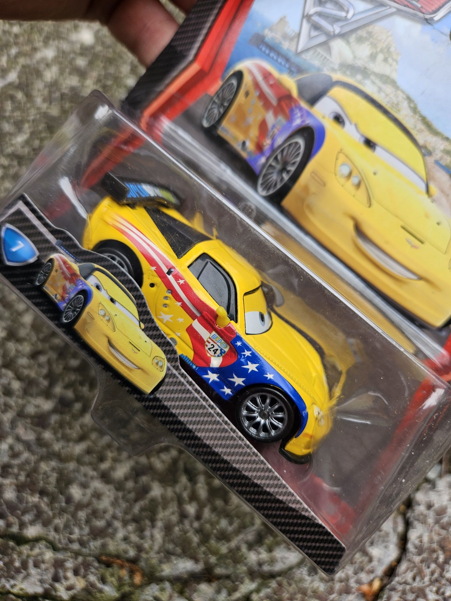 Jeff Gorvette metalowe Auto z bajki Cars Auta Disney Pixar
Firma Matte