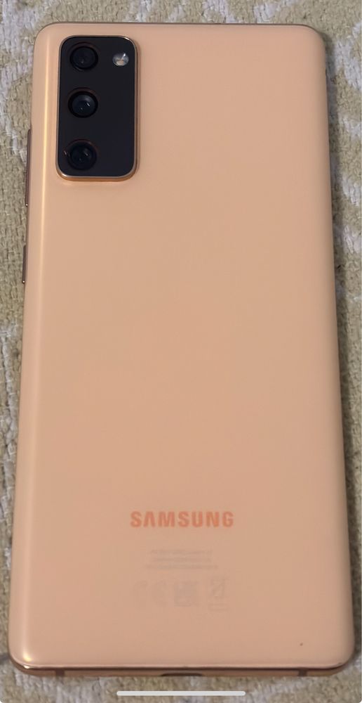 Samsung Galaxy S20 FE (Fan Edition)