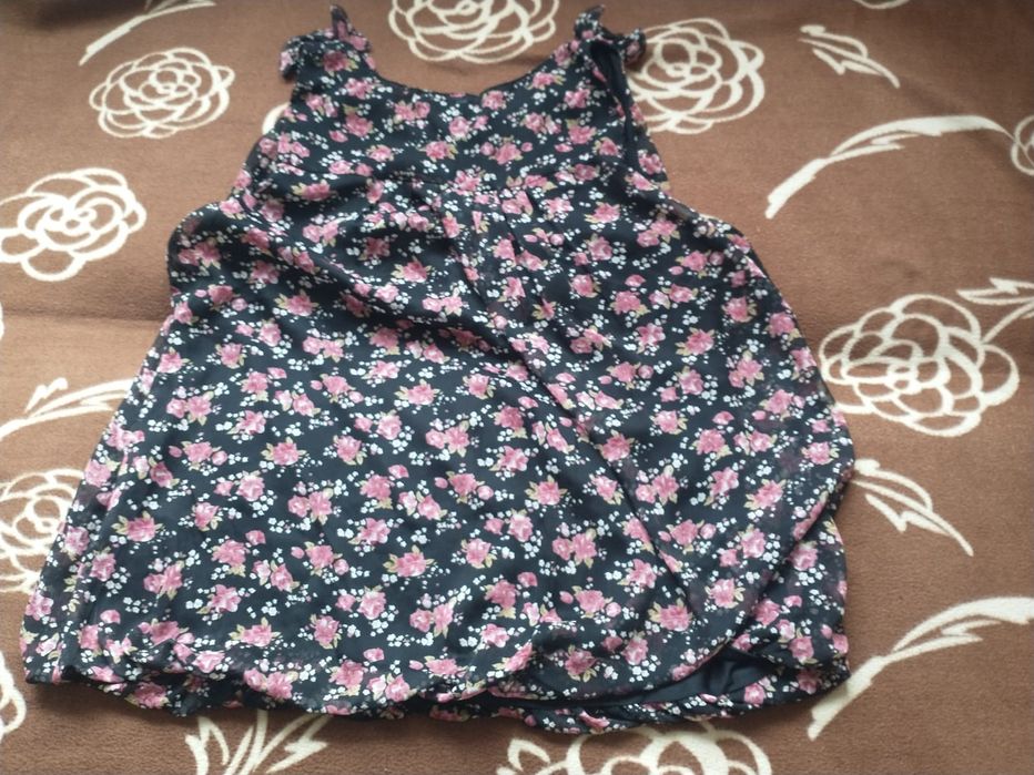 Luźna bluzeczka w kwiaty