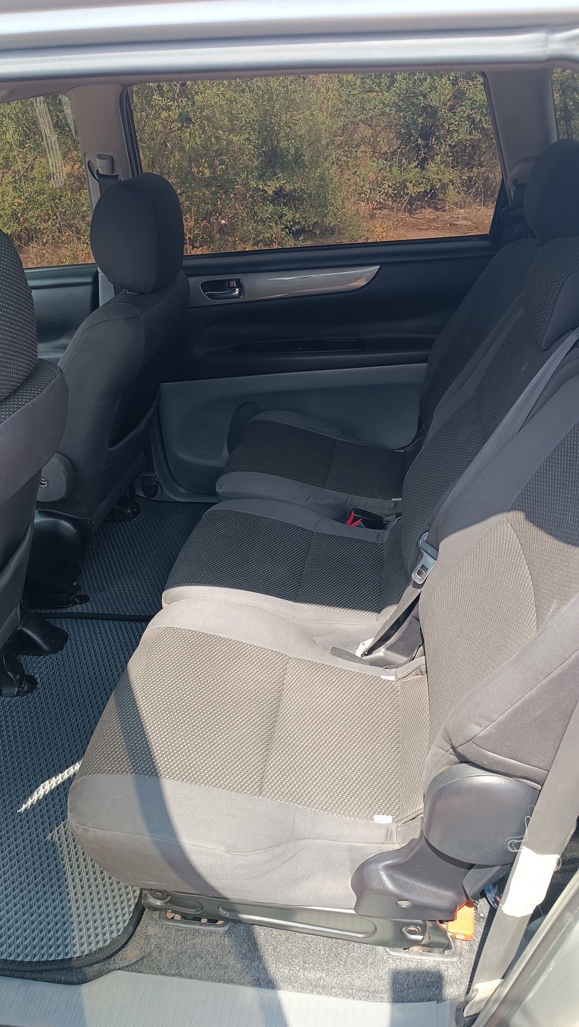 Toyota Avensis Verso