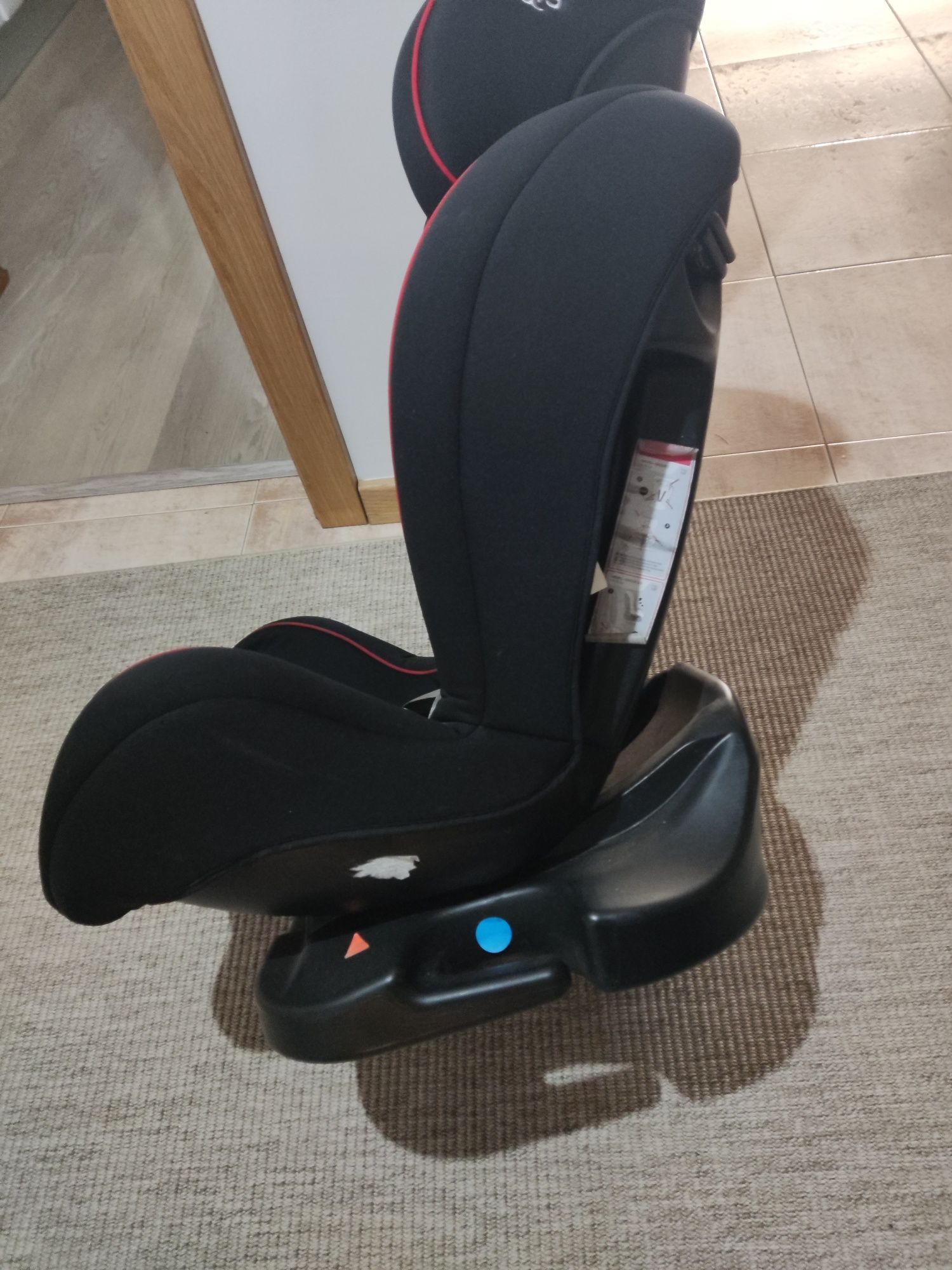 Vendo cadeira de criança para carro