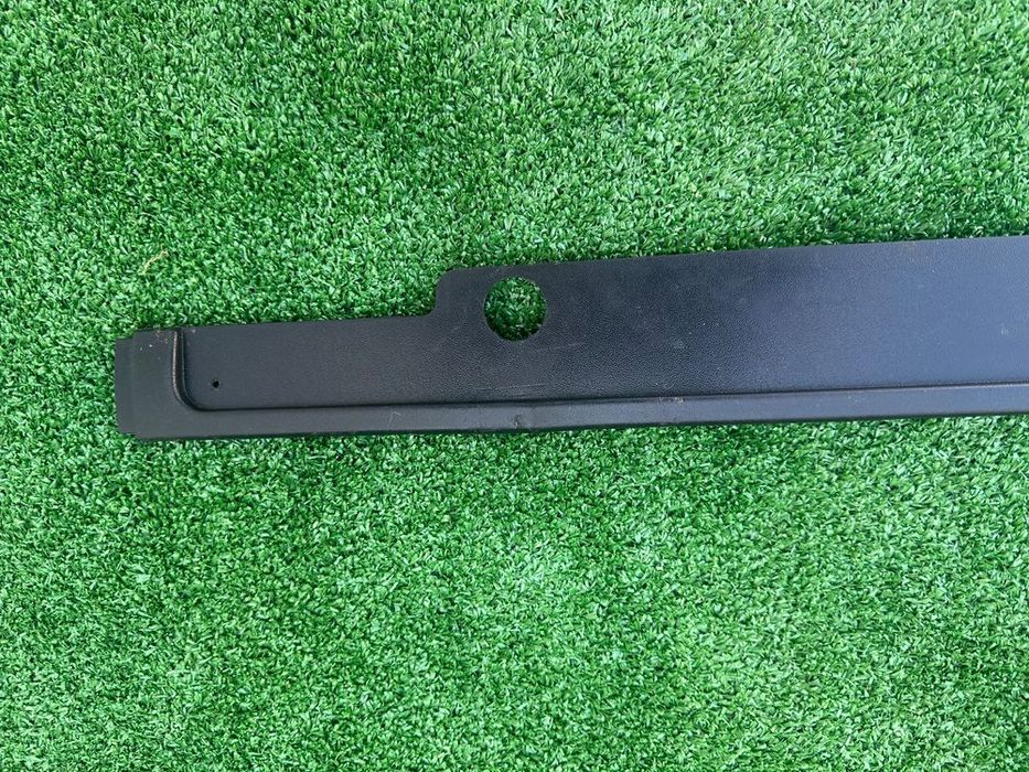 kratka Środkowa w zderzak przÓd bmw 3 e36 m-pakiet