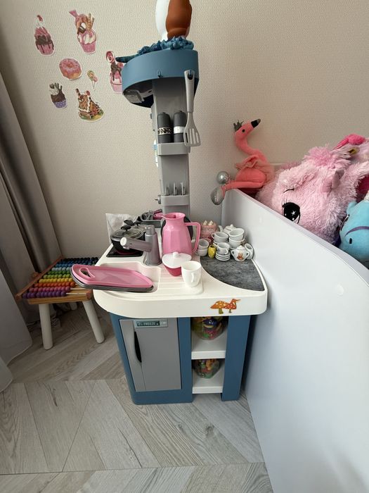 Игоровой набор деьская кухня фирма Smoby