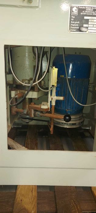 Frezarka dolnowrzecionowa GOMAD FD-2 2001r.
