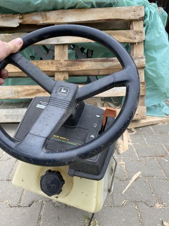 Kolumna traktorek kosiarka  John Deere STX Części