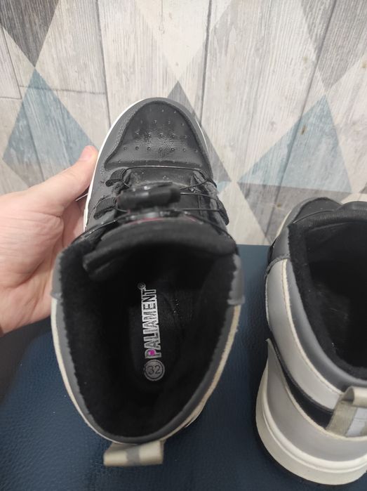 Деми ботинки черевики на флісі