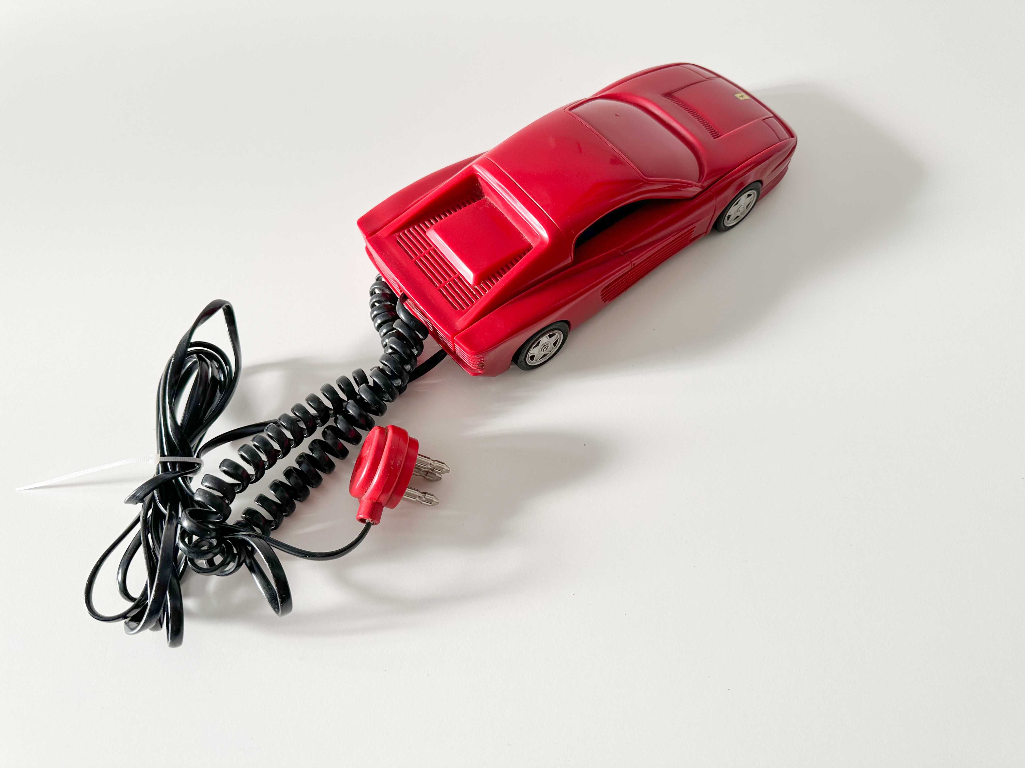 Kolekcjonerski telefon Ferrari Testarossa