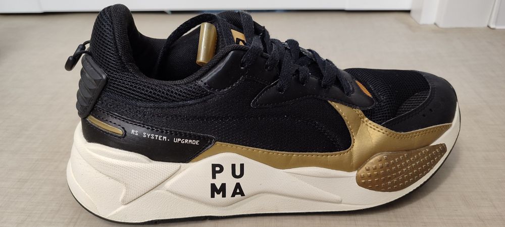 Кроссовки PUMA  р. 43 стан нових