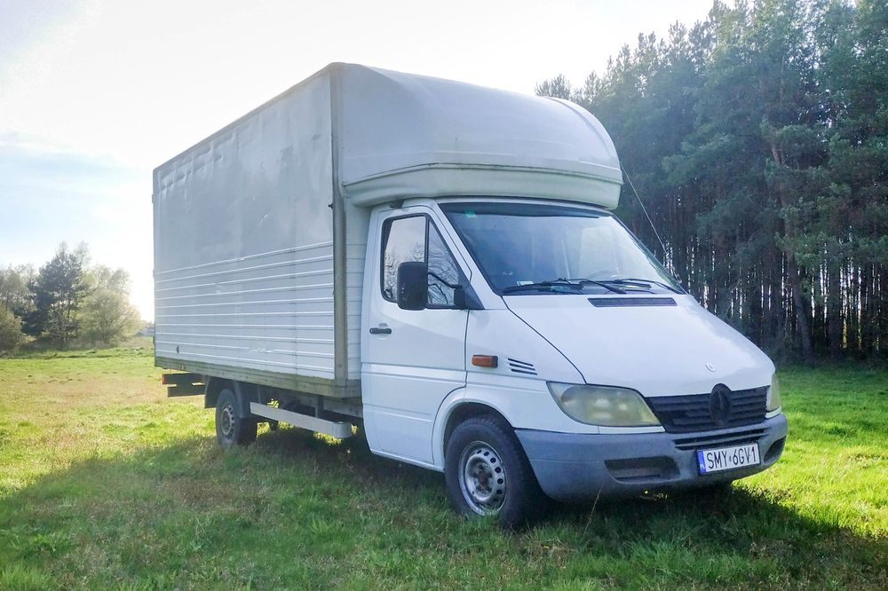 Mercedes sprinter 311 kontener 2.2 CDI 110km
