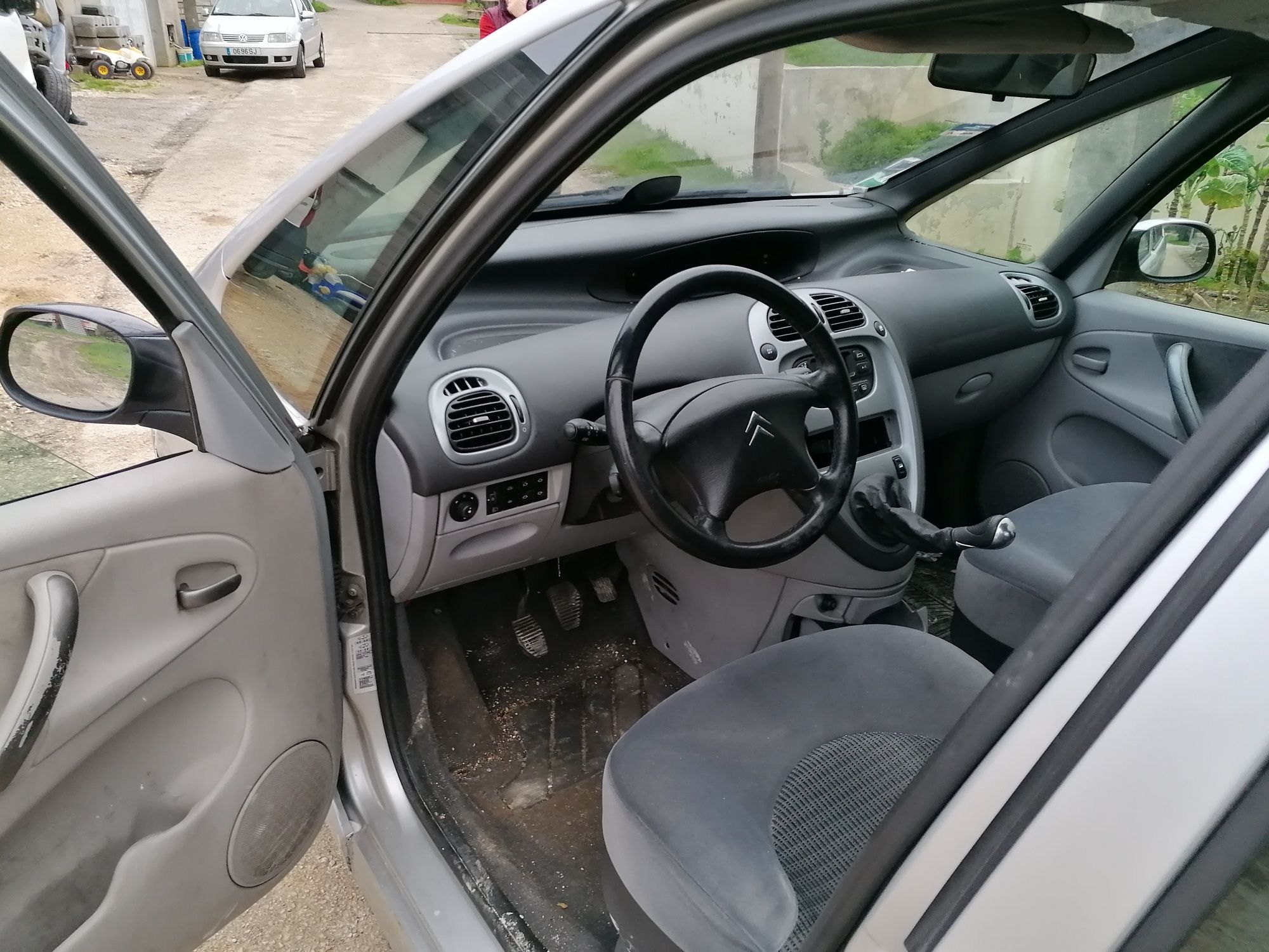 Citroën xsara Picasso 1.6 hdi só peças