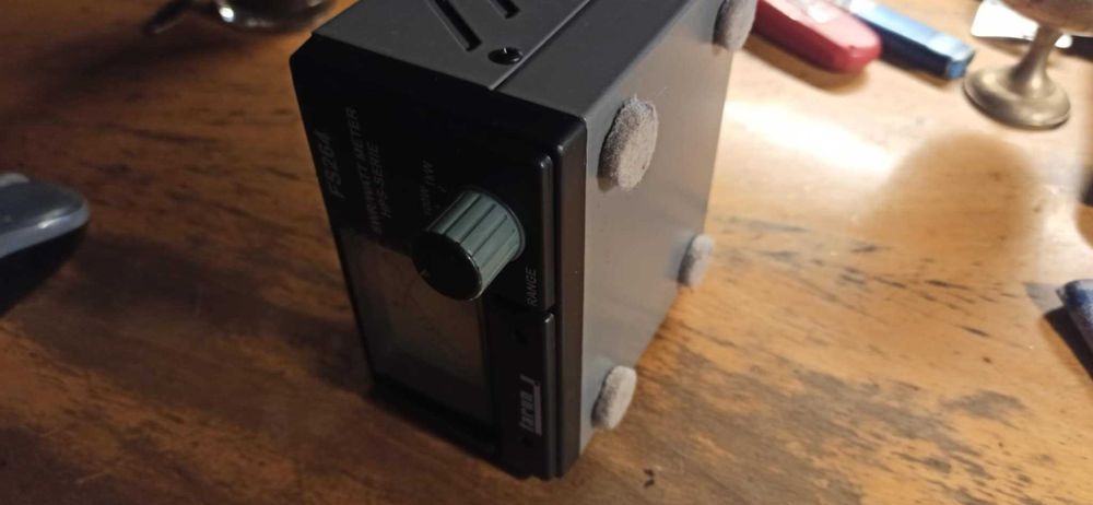 FARUN FS264 krzyżowy miernik SWR oraz mocy wychodzącej