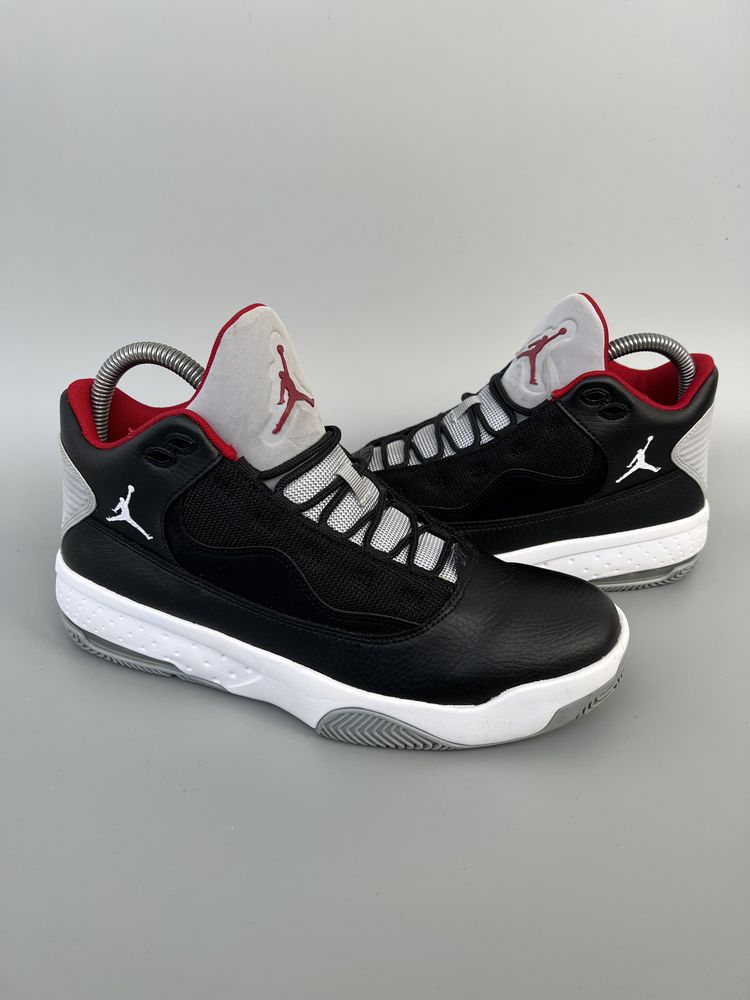Оригінальні Кросівки Nike Air Jordan Max Aura 2 шкіра 40.5р.25.5см.