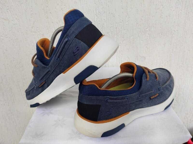Спортивний туфли, мокасини Skechers classic fit р.41