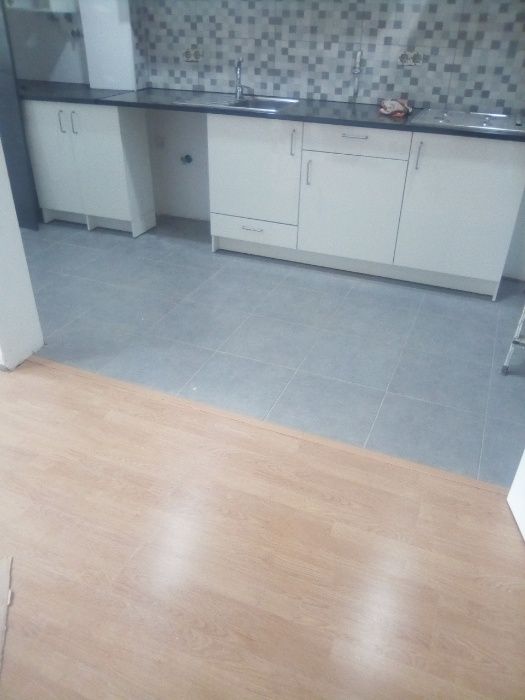Pinturas e serviços de pedreiro remodelações