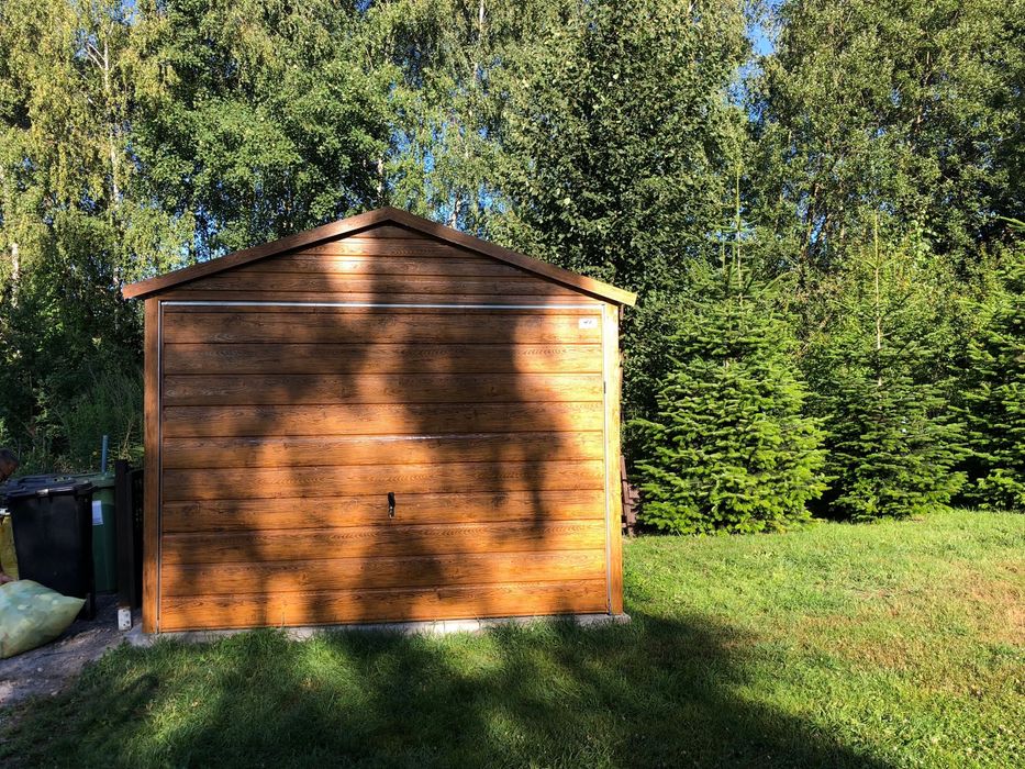 Garaż blaszany, 3x5, złoty dąb, profil zamknięty.