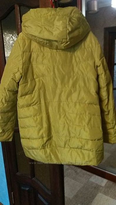 Демисезонная куртка женская 50-52 р