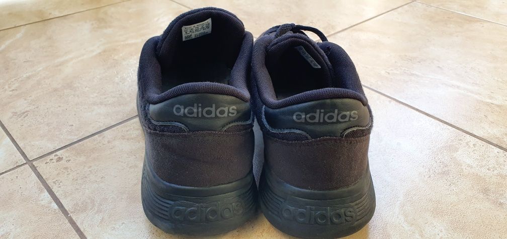 Buty sportowe ADIDAS rozmiar 42⅔ wkładka 27cm