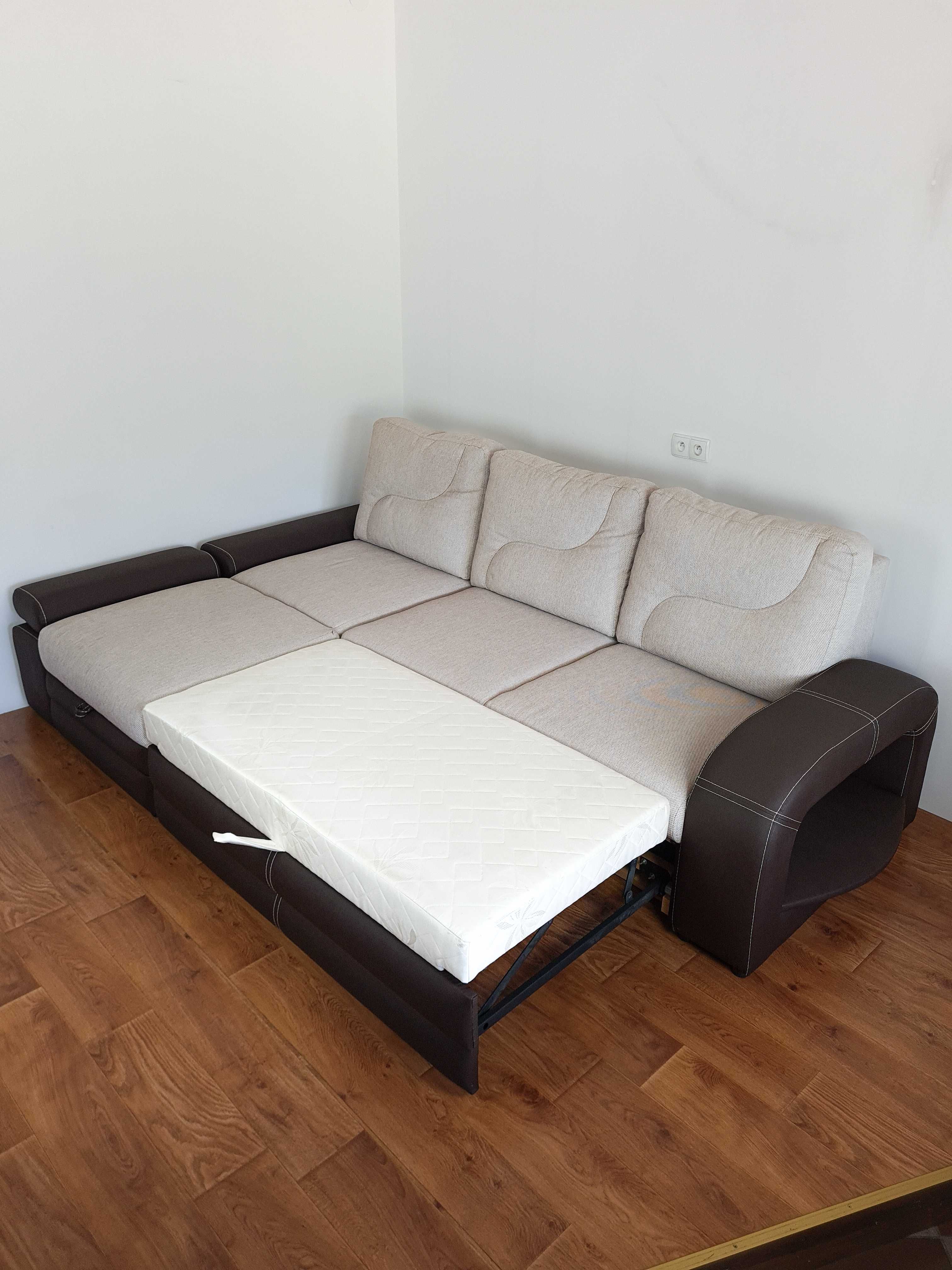 Narożnik z funkcją spania i pojemnikiem materiał + eko skóra - Nowy