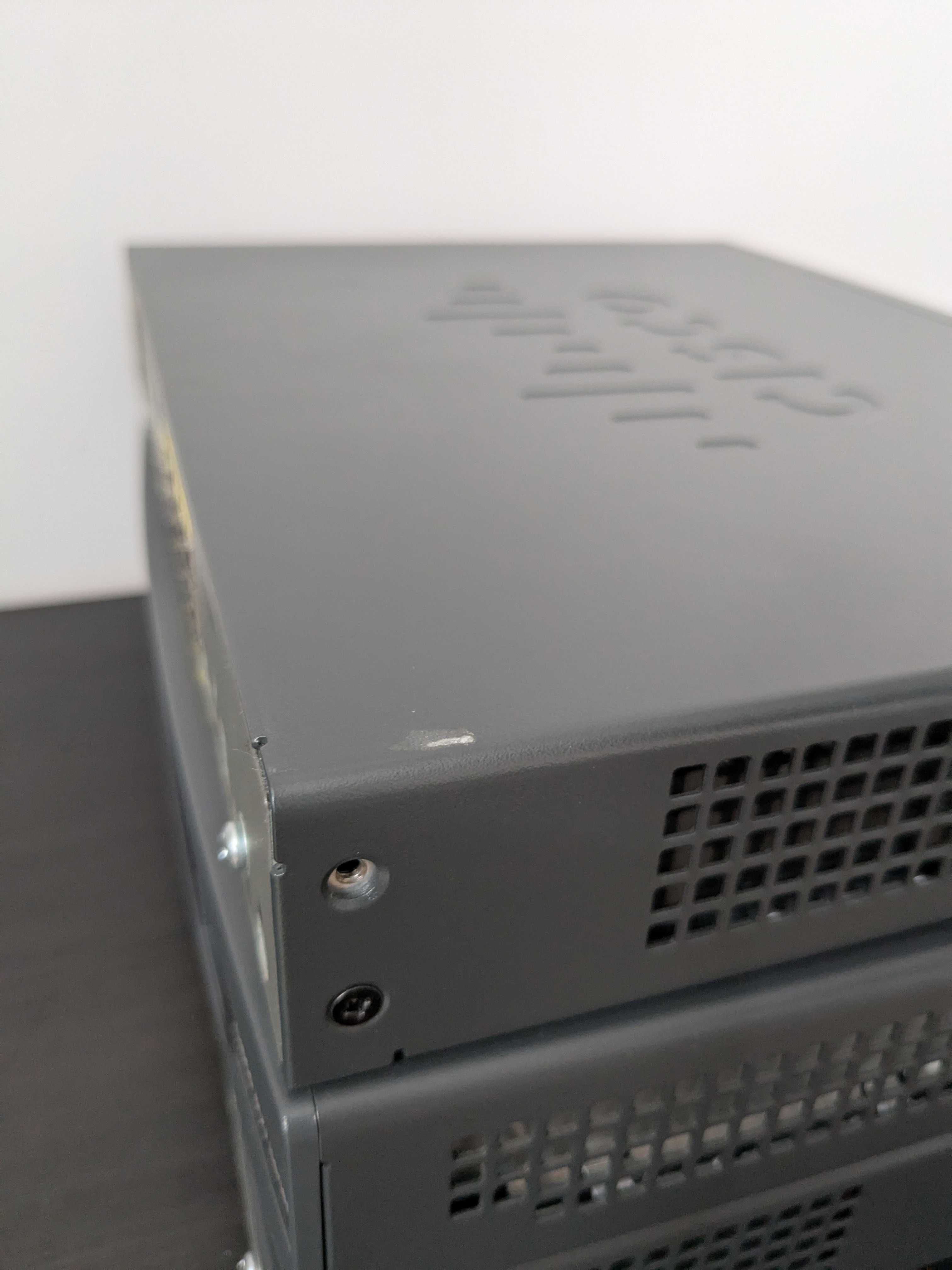 Zestaw Cisco 891/892 do CCNA | Routery + kable + zasilacze