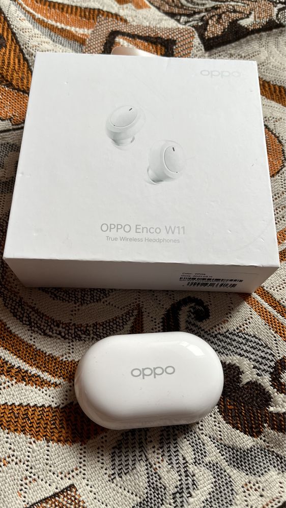 Продам наушники OPPO Enco W11