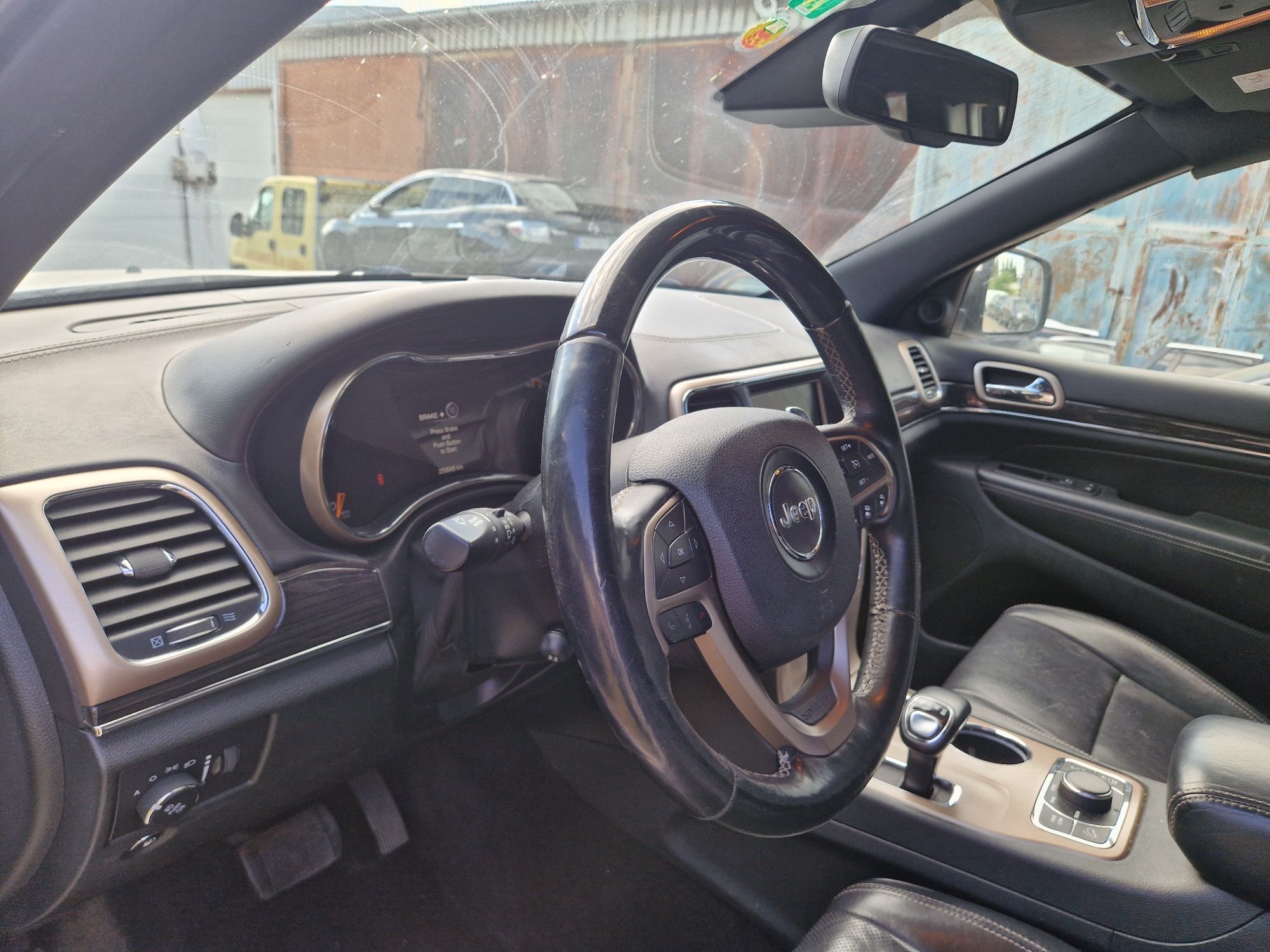 Jeep Grand Cherokee 3.0 CRD V6 Overland na części
