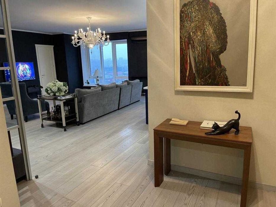 Продам 3-к ЖК Парус Оболонь VIP-ремонт