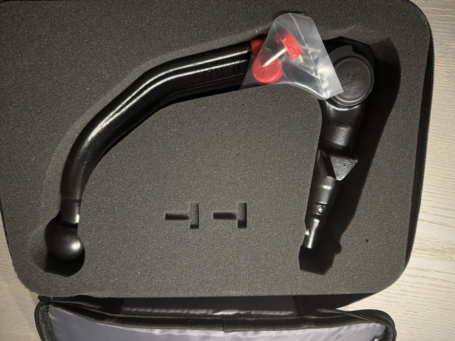 Engate (bola de reboque) Tesla model 3