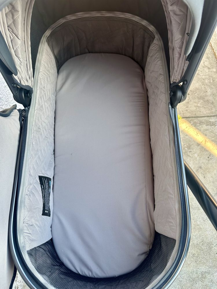 Коляска Carrello Omega 2в1