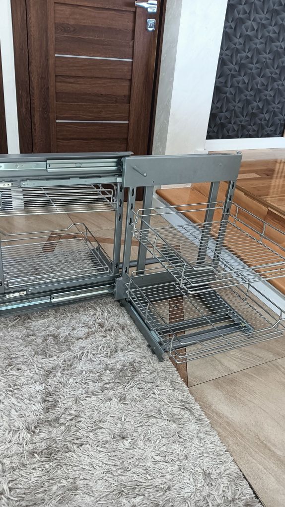 Kosz cargo do szafki narożnej