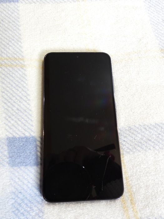 Samsung S23 8/256gb