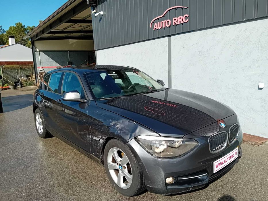BMW 116 D Sport – Nacional ( pequeno sinistro )