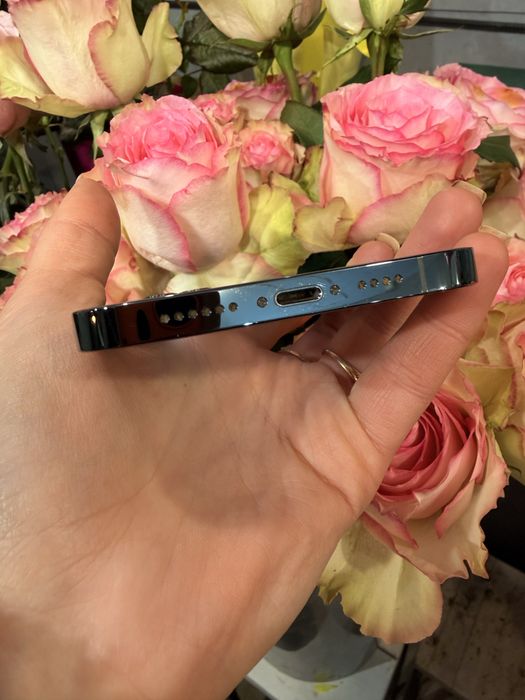 Продам iphone 12 pro max!! Blue!!Neverlock