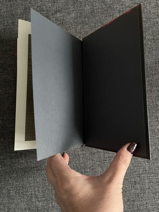 Книга Оманливе коло