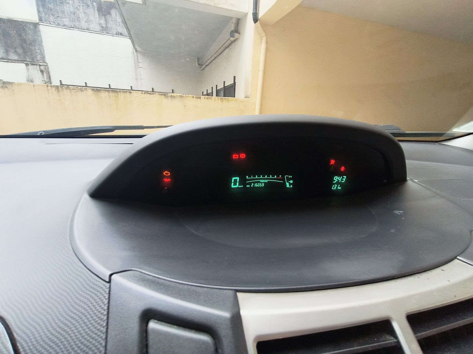 Toyota Yaris 1.0 VVT-i ano 2010