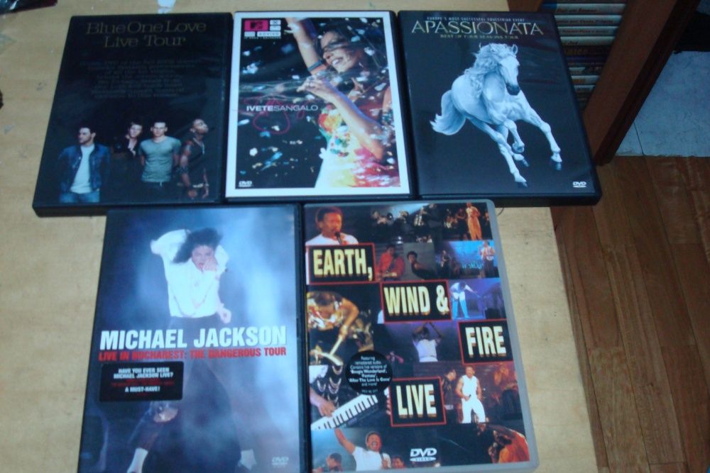 lote 21 dvds musicais,kanye west,christian death,